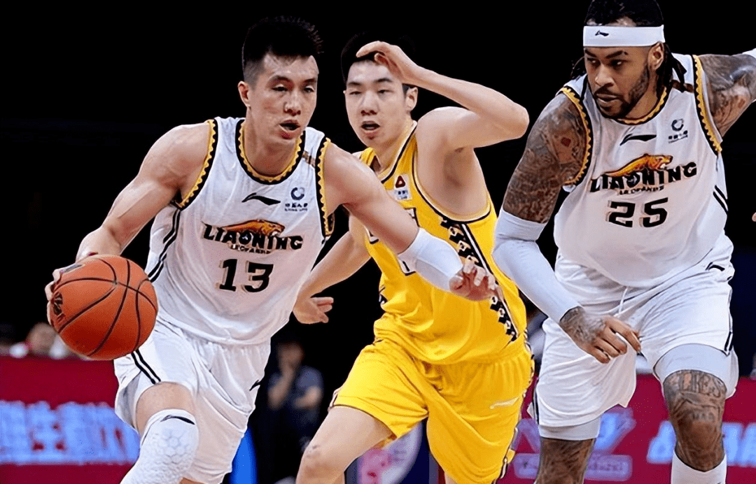 风云突变！罗马窗口期临场应变；CBA季后赛版图或变；更衣室稳定；资深球员宣示担当(罗马队最新消息)